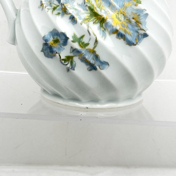 Haviland France Limoges Margaux 20 oz Torse Shaped Porcelain Pitcher Blue Gold - Picture 6 of 16